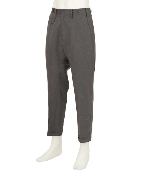 Ne-net(ネネット)の「メンズ やまプリーツ / パンツ(パンツ・メンズ・yellow/navy/charcoal gray・03)」の8枚目の写真