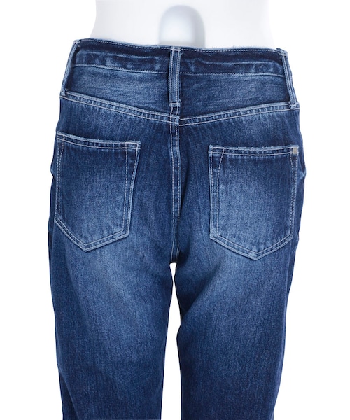 MURUA（ムルーア）の「【CASUAL】ヘムクラッシュスリムデニムパンツ（パンツ・レディース・ブルー/アイスブルー・0/1/2）」の6枚目の写真