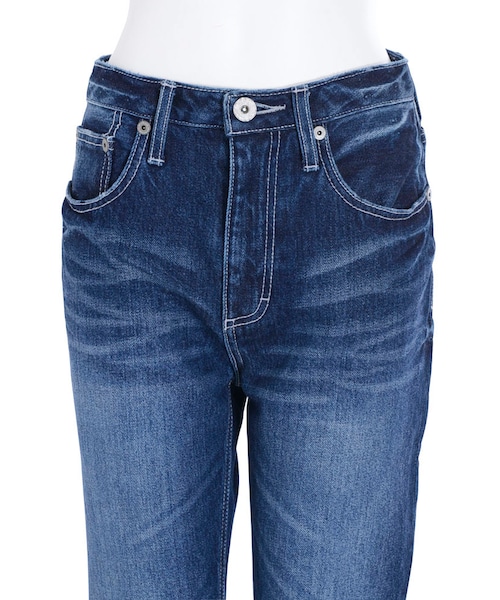 MURUA（ムルーア）の「【CASUAL】ヘムクラッシュスリムデニムパンツ（パンツ・レディース・ブルー/アイスブルー・0/1/2）」の7枚目の写真