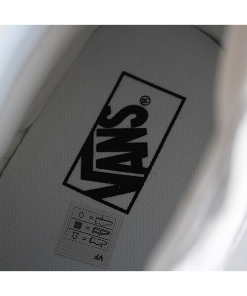 VANS(バンズ)の「Sk8-Hi Reissue(ファッション雑貨・White・5.5/6/8.5/9/9.5/10)」の10枚目の写真