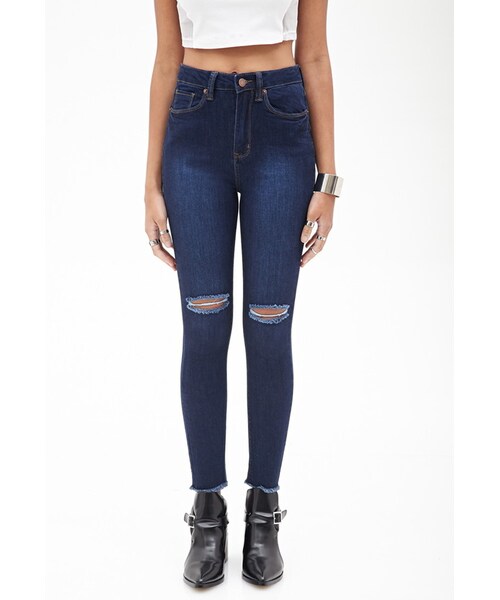 FOREVER 21（フォーエバー トゥエンティーワン）の「FOREVER 21 High-Waisted - Distressed Skinny Jeans（デニムパンツ・レディース・Blue・27）」の2枚目の写真