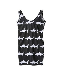 STYLENANDA | シャークプリントベアバックワンピース(ブラック)|(ワンピース/ドレス)