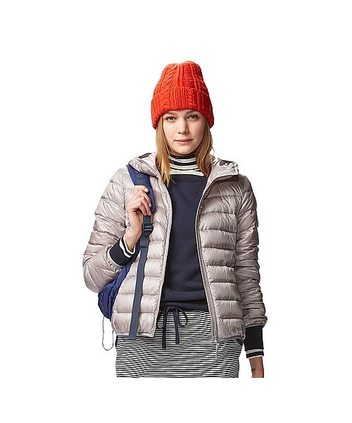 UNIQLO(ユニクロ)の「WOMEN ウルトラライトダウンパーカ(その他アウター・レディース・BLUE/GRAY/PINK/WHITE/GREEN/OLIVE/BLACK・3XL/S/XXL/XL/L/M)」の4枚目の写真