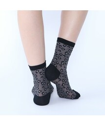 靴下屋（クツシタヤ）の「ヒョウ柄シースルーショートソックス