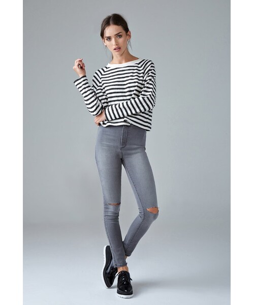 FOREVER 21(フォーエバー トゥエンティーワン)の「FOREVER 21 Ripped Super Skinny Jeans(デニムパンツ・レディース・Black/Gray・24/25/26/27/28/29/30/31)」の2枚目の写真