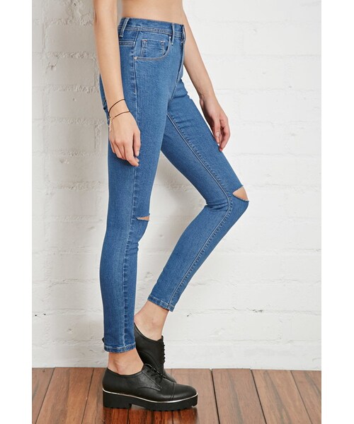 FOREVER 21（フォーエバー トゥエンティーワン）の「FOREVER 21 Raw-Cut Knee Skinny Jeans（デニムパンツ・レディース・Blue・24/25/26/27/28/29/30/31）」の9枚目の写真