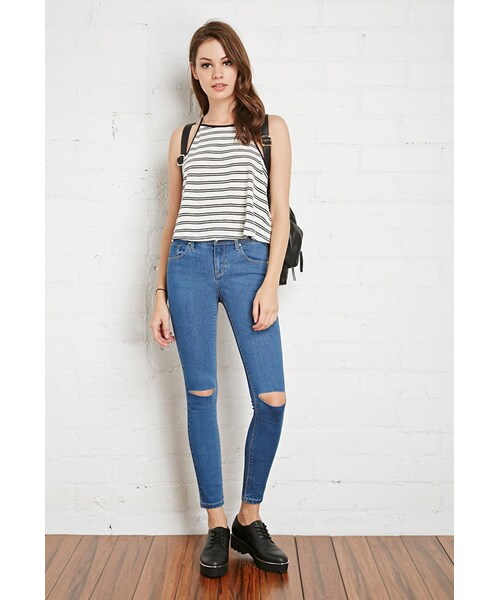 FOREVER 21（フォーエバー トゥエンティーワン）の「FOREVER 21 Raw-Cut Knee Skinny Jeans（デニムパンツ・レディース・Blue・24/25/26/27/28/29/30/31）」の6枚目の写真