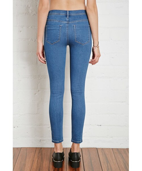 FOREVER 21（フォーエバー トゥエンティーワン）の「FOREVER 21 Raw-Cut Knee Skinny Jeans（デニムパンツ・レディース・Blue・24/25/26/27/28/29/30/31）」の10枚目の写真