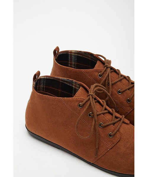 FOREVER 21（フォーエバー トゥエンティーワン）の「FOREVER 21 Faux Suede Low-Top Booties（ブーツ・レディース・Black/Brown/Red・5.5/6/6.5/7/7.5/8/8.5/9/10）」の17枚目の写真