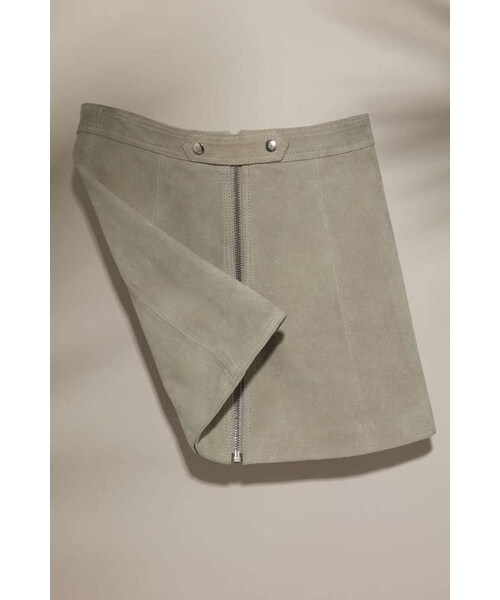 TOPSHOP（トップショップ）の「Tab button suede skirt（スカート・レディース・Gray・2/4/6/8/10/12）」の5枚目の写真