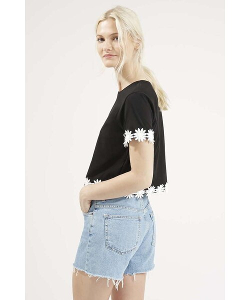 TOPSHOP(トップショップ)の「Daisy crochet trim tee(Tシャツ/カットソー・レディース・Black・2/4/6/8/10/12)」の5枚目の写真