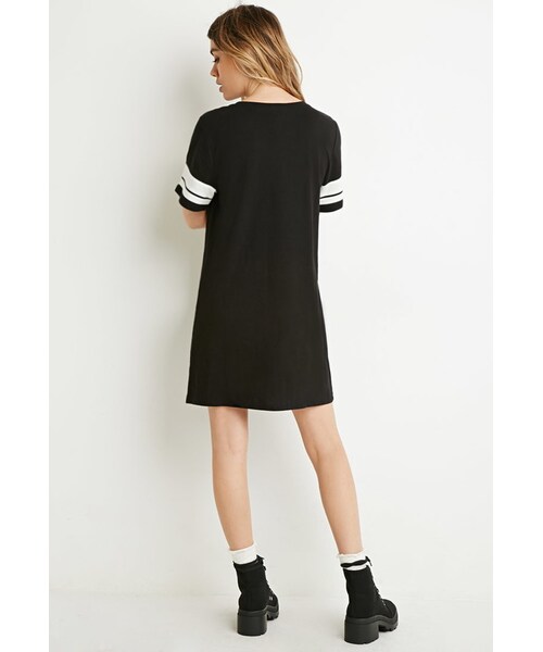 FOREVER 21(フォーエバー トゥエンティーワン)の「FOREVER 21 Varsity-Striped T-Shirt Dress(ワンピース・レディース・Black/Red/White・Small/Medium/Large)」の10枚目の写真