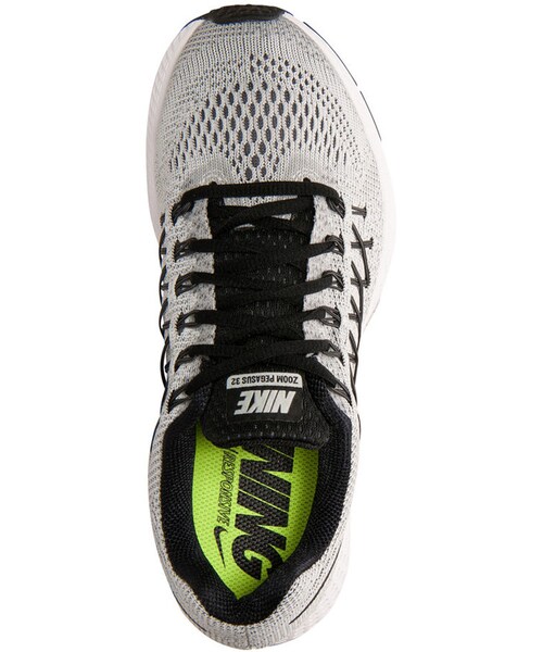 NIKE（ナイキ）の「Nike Women's Zoom Pegasus 32 Running Sneakers from Finish Line（スニーカー・レディース・Silver・6/6.5/7/7.5/8/8.5/9/9.5/10/11）」の4枚目の写真