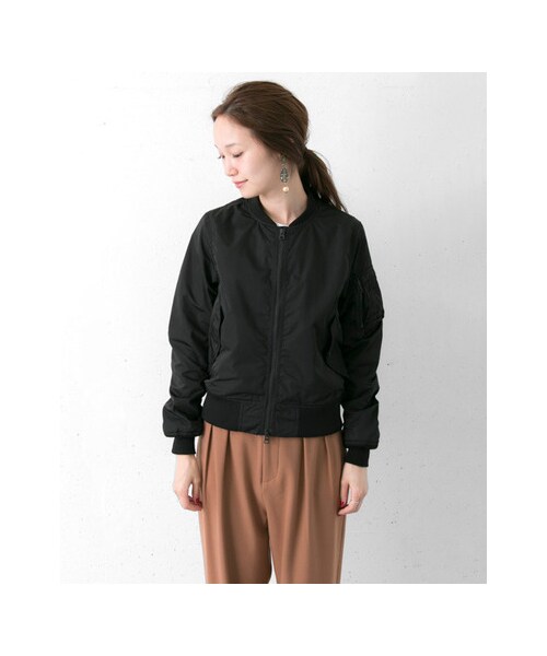 URBAN RESEARCH(アーバンリサーチ)の「ALPHA INDUSTRIES×URBAN RESEARCH iD 別注MA-1 ジャケット(ジャケット/アウター・レディース・BLACK/KHAKI/L.GREY・XS)」の12枚目の写真