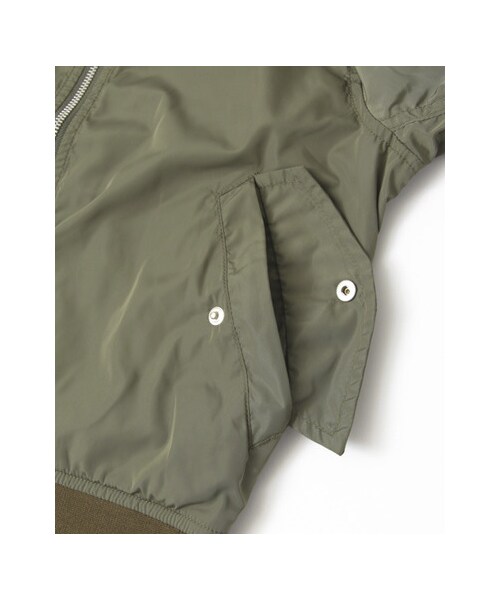 URBAN RESEARCH(アーバンリサーチ)の「ALPHA INDUSTRIES×URBAN RESEARCH iD 別注MA-1 ジャケット(ジャケット/アウター・レディース・BLACK/KHAKI/L.GREY・XS)」の20枚目の写真