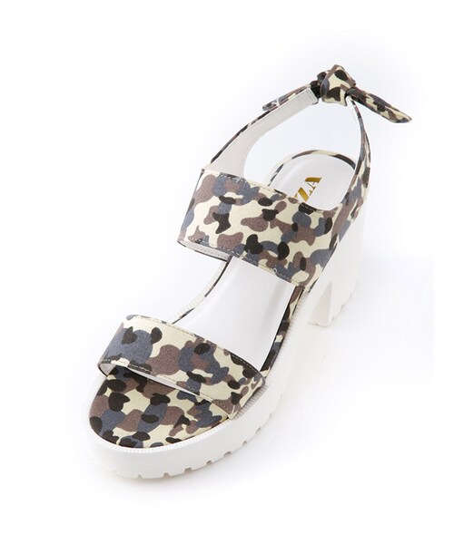 Honeys（ハニーズ）の「バックリボンサンダル（サンダル・レディース・シロ/クロ×オフ/クロ/迷彩柄・Ｆ）」の4枚目の写真