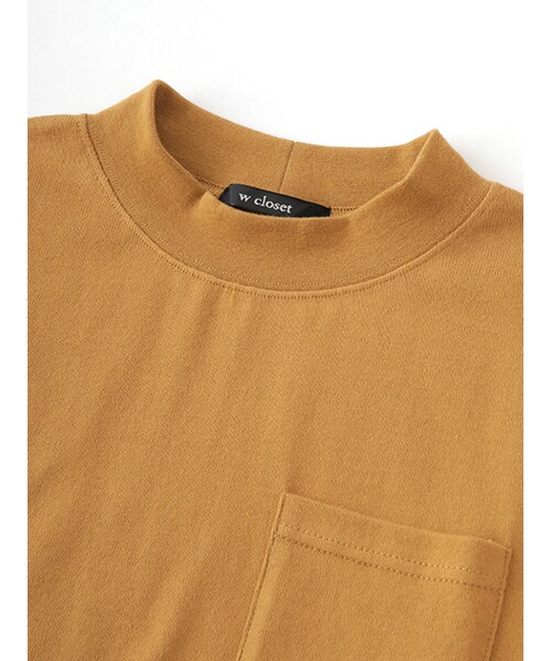 w closet(ダブルクローゼット)の「ハイネックポケ付きTシャツ(トップス・レディース・オフホワイト/グレー/キャメル/ブラック・FREE)」の8枚目の写真