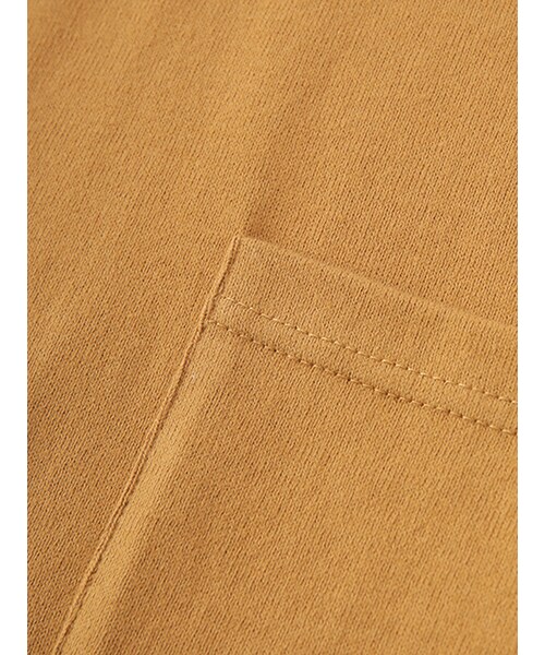 w closet(ダブルクローゼット)の「ハイネックポケ付きTシャツ(トップス・レディース・オフホワイト/グレー/キャメル/ブラック・FREE)」の11枚目の写真