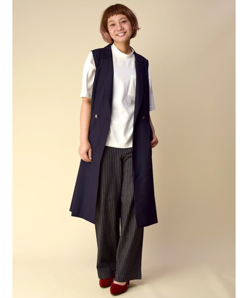 w closet(ダブルクローゼット)の「ハイネックポケ付きTシャツ(トップス・レディース・オフホワイト/グレー/キャメル/ブラック・FREE)」の12枚目の写真