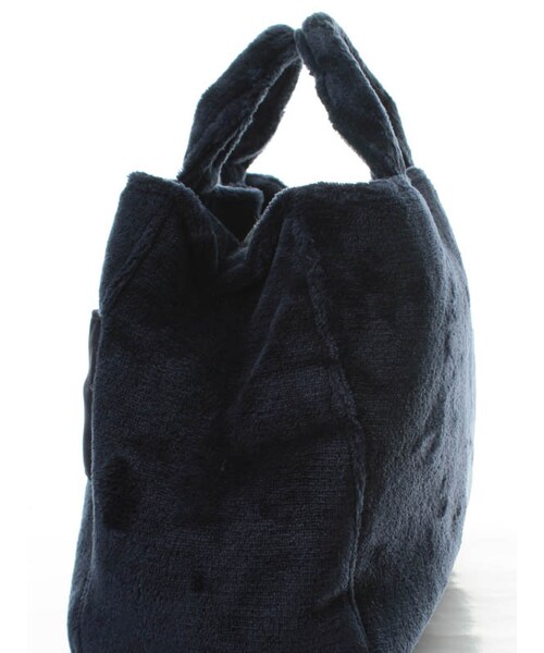 31 Sons de mode（トランテアン　ソン　ドゥ　モード）の「≪秋物ポイント2倍≫サンデーバッグ（バッグ・レディース・チャコールグレー/カーキグリーン/ネイビー・フリー）」の8枚目の写真