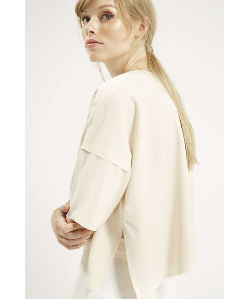 TOPSHOP（トップショップ）の「Cropped round neck tee（Tシャツ/カットソー・レディース・White・0/2/4/6/8/10/12）」の3枚目の写真