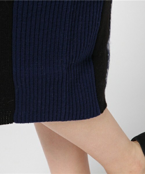 mame（マメ）の「mame ウールタイトスカート（スカート・レディース・カーキ/ブルー・1/2）」の10枚目の写真