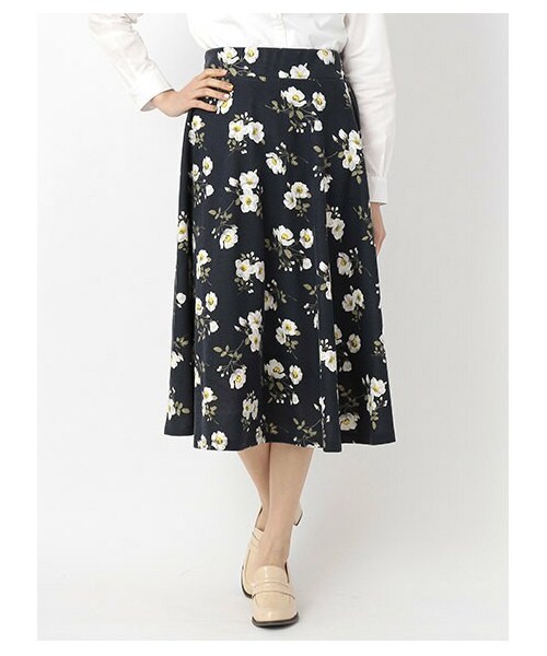 Earth Music Ecology アースミュージックアンドエコロジー の 花柄ミモレフレアスカート スカート Wear