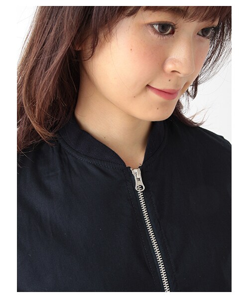 earth music&ecology（アースミュージックアンドエコロジー）の「シャツブルゾン（ジャケット/アウター・レディース・オフホワイト/カーキ/ネイビー・S/M）」の7枚目の写真