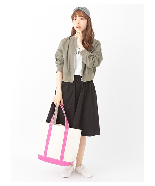 earth music&ecology（アースミュージックアンドエコロジー）の「シャツブルゾン（ジャケット/アウター・レディース・オフホワイト/カーキ/ネイビー・S/M）」の4枚目の写真