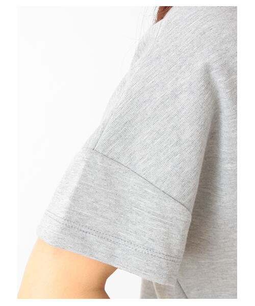 earth music&ecology（アースミュージックアンドエコロジー）の「襟ぐりタックビジュープルオーバー（トップス・レディース・オフホワイト/杢ライトグレー/ネイビー・F）」の8枚目の写真