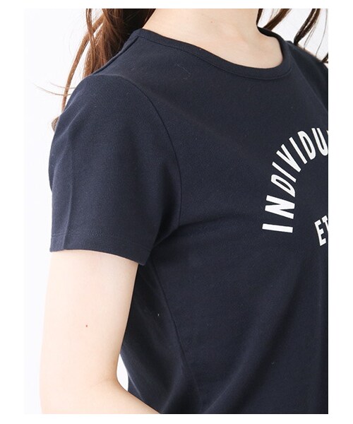 earth music&ecology(アースミュージックアンドエコロジー)の「ラバープリントロゴTシャツプルオーバー(トップス・レディース・オフホワイト/杢ライトグレー/ライトイエロー/ネイビー・S/M)」の9枚目の写真