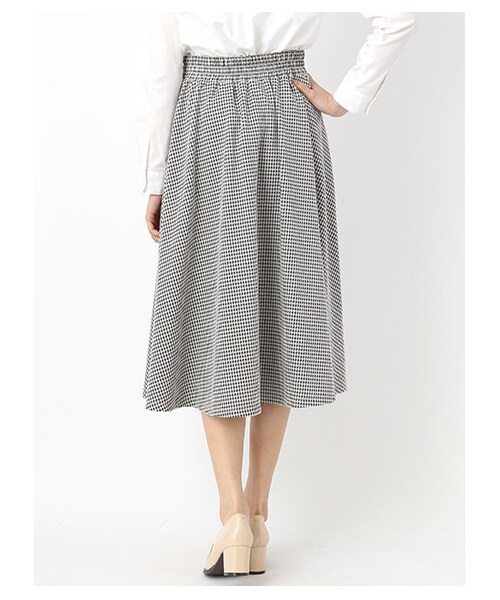 earth music&ecology（アースミュージックアンドエコロジー）の「ギンガムミモレ（スカート・レディース・ブラック・XS/L）」の3枚目の写真