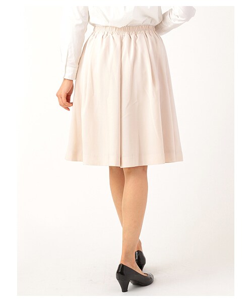 earth music&ecology（アースミュージックアンドエコロジー）の「ミディタックキュロットパンツ（パンツ・レディース・オフホワイト/ブラック/ベージュ/ブルー/ネイビー・F）」の8枚目の写真