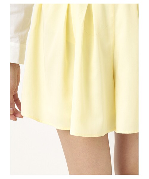 earth music&ecology（アースミュージックアンドエコロジー）の「ベルト付タックキュロットパンツ（パンツ・レディース・ライトピンク/ベージュ/ライトイエロー/ミント/ネイビー・F）」の10枚目の写真