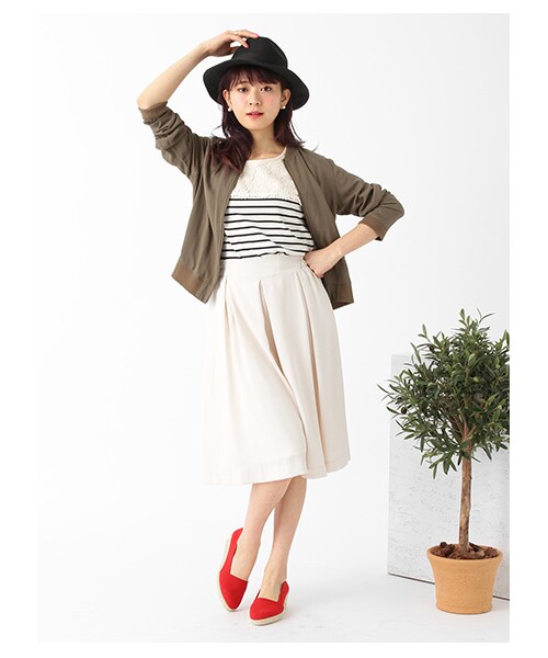 earth music&ecology（アースミュージックアンドエコロジー）の「リブブルゾン（ジャケット/アウター・レディース・アイボリー/カーキ/ネイビー・S/M）」の4枚目の写真