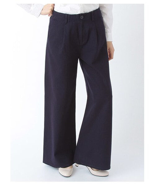 earth music&ecology(アースミュージックアンドエコロジー)の「バギーパンツ(パンツ・レディース・オフホワイト/ブルー/ネイビー/ストライプ・S/M)」の3枚目の写真