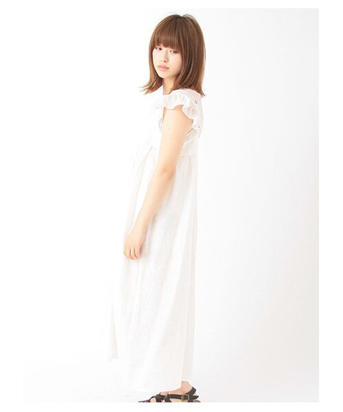 Samansa Mos2（サマンサ モスモス）の「リネンキャミワンピース 1101964-23-11-11（ワンピース/ドレス・レディース・オフホワイト/ブラック/レッド/グリーン・M）」の6枚目の写真