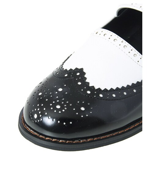 ehka sopo（エヘカソポ）の「ウィングチップワンストラップ 1804847-12-13-13（シューズ・レディース・オフホワイト/ブラック/ダークブラウン・M/L）」の8枚目の写真