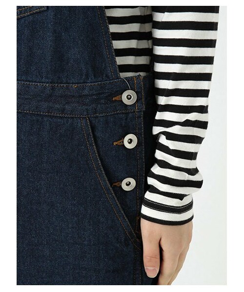 ehka sopo（エヘカソポ）の「デニムサロペット 1401390-12-13-11（オールインワン・サロペット・レディース・オフホワイト/ネイビー・M）」の8枚目の写真