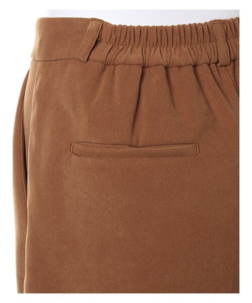 INGNI（イング）の「スウェードガウチョ／パンツ（パンツ・レディース・ｸﾛ/ﾍﾞｰｼﾞｭ/ｷｬﾒﾙ・M）」の5枚目の写真