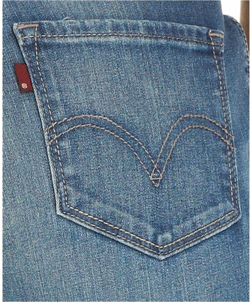 Levi's(リーバイス)の「Levi's® 525 Perfect-Waist Straight-Leg Jeans, Golden Coast Wash(デニムパンツ・レディース・Golden Coast・4M/4S/6M/6S/8M/8S/10M/10S/12M/12S/14M/14S/16M/16S)」の4枚目の写真