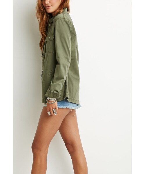 FOREVER 21（フォーエバー トゥエンティーワン）の「カラーボタンダウンジャケット（ジャケット/アウター・レディース・OLIVE・Small/Medium/Large）」の2枚目の写真