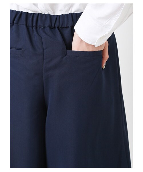 E hyphen world gallery(イーハイフンワールドギャラリー)の「タックミモレ丈パンツ(パンツ・レディース・ピンク/ベージュ/ネイビー・F)」の8枚目の写真