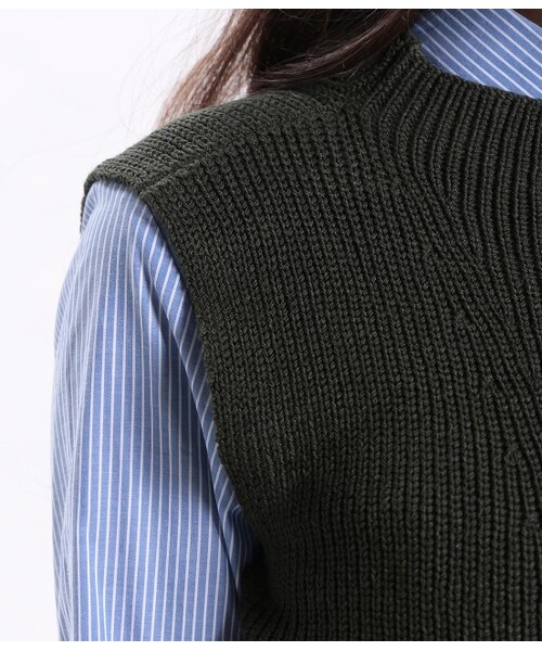 ROPE' PICNIC（ロペピクニック）の「片畦ニットベスト（トップス・レディース・ブラック/キナリ/キャメル/カーキ・38）」の9枚目の写真