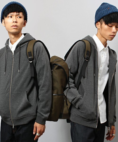 UNION STATION（ユニオンステーション）の「smart【スマート】　12月号　P88　成宮 寛貴さん着用商品　ミニ裏毛仕様　シンプルZIPラグランパーカー（パーカー・メンズ・ホワイト/チャコールグレー/ネイビー/ワイン/ブラック・MEDIUM/LARGE/LL）」の9枚目の写真