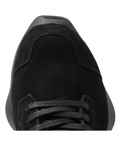 Rick Owens（リックオウエンス）の「+ adidas Suede Sneakers（シューズ・メンズ・Black・UK 5 (EU 39)/UK 6 (EU 40)/UK 7 (EU 41)/UK 7.5 (EU 41.5)/UK 8 (EU 42)/UK 8.5 (EU 42.5)/UK 9 (EU 43)/UK 9.5 (EU 43.5)/UK 10 (EU 44)/UK 10.5 (EU 44.5)/UK 11 (EU 45)/UK 12 (EU 46)）」の5枚目の写真