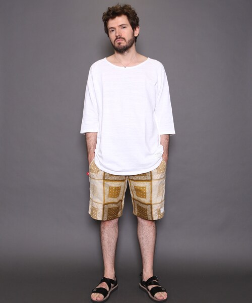 VIRGOwearworks（ヴァルゴウェアワークス）の「Intersection BB shorts ペイズリー柄 ショートパンツ（パンツ・メンズ・YELLOW・2/3/4）」の2枚目の写真