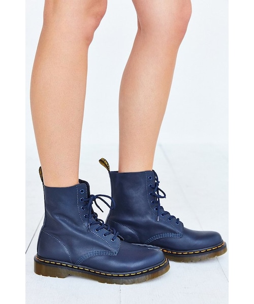 Dr. Martens（ドクターマーチン）の「Dr. Martens Pascal 8-Eye Boot（ブーツ・レディース・Gray/Blue・6/7/8/9/10）」の13枚目の写真