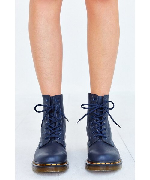 Dr. Martens（ドクターマーチン）の「Dr. Martens Pascal 8-Eye Boot（ブーツ・レディース・Gray/Blue・6/7/8/9/10）」の12枚目の写真