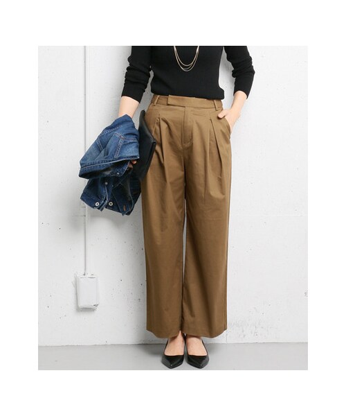 URBAN RESEARCH DOORS（アーバンリサーチドアーズ）の「コットンタックワイドパンツ（パンツ・レディース・OFF WHITE/BLACK/BEIGE・36/38/40）」の14枚目の写真